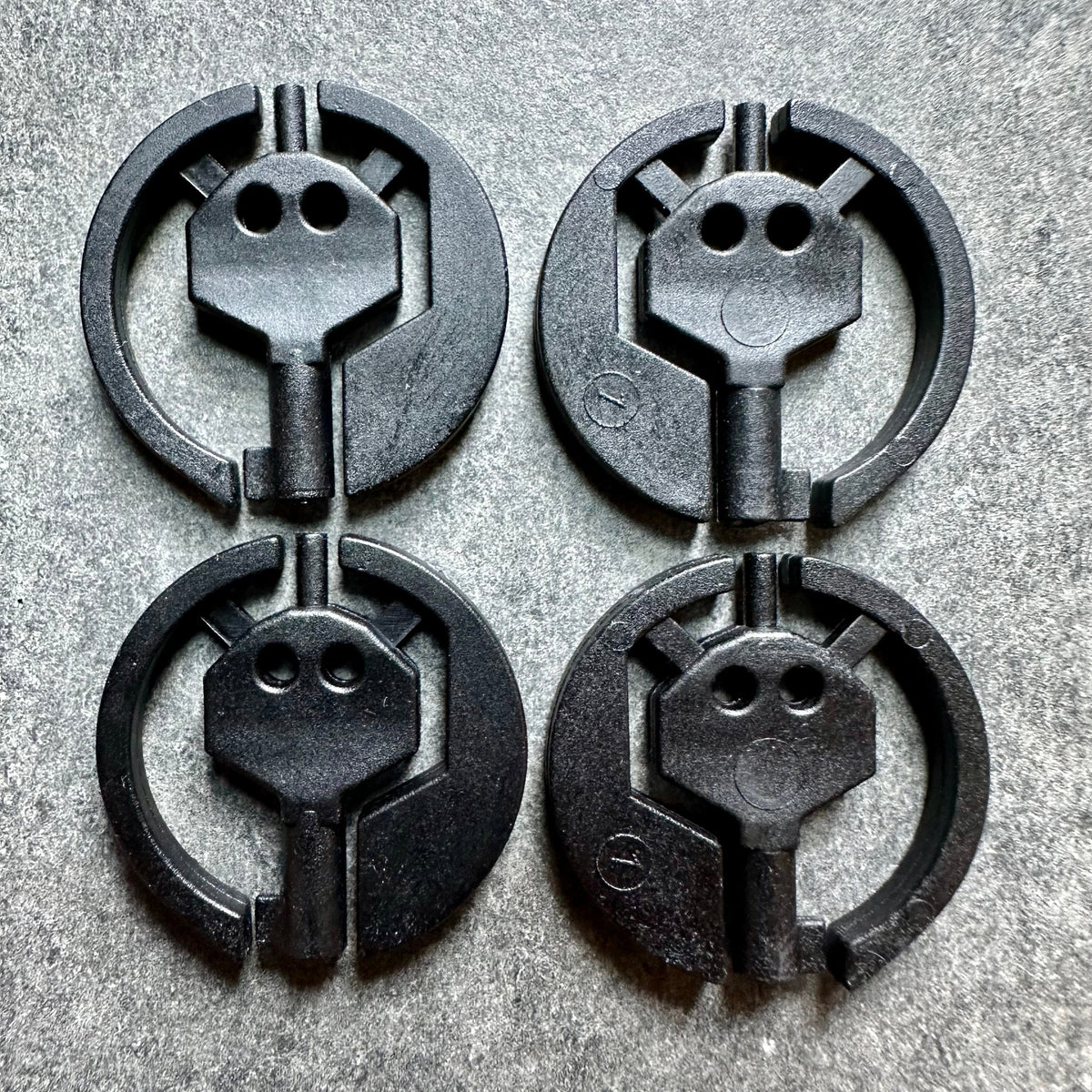 Emergency Handcuff Keys - 4-pack Spycraft 101