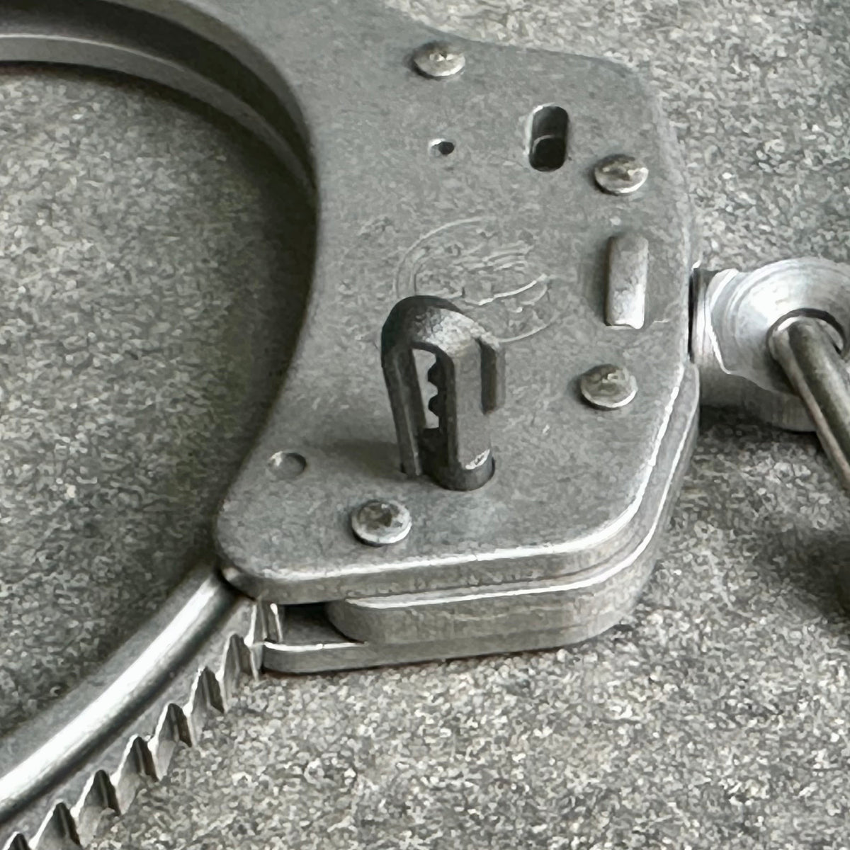 Hidden Handcuff Keys - 4-Pack Spycraft 101